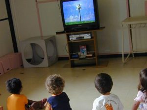 saude_criança_infantil_visual_telas